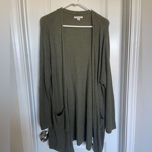 AMERICAN EAGLE Green Oversized Thin Cardigan
